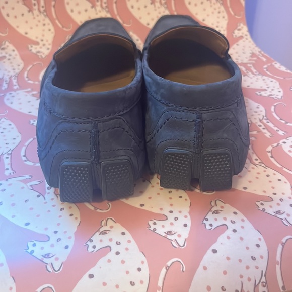 Clarks Antiqued Leather Navy Loafers - Picture 4 of 6